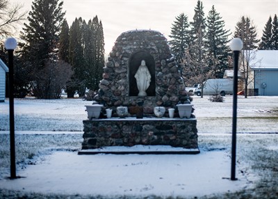 Comte-RM-SL-Monument(1)